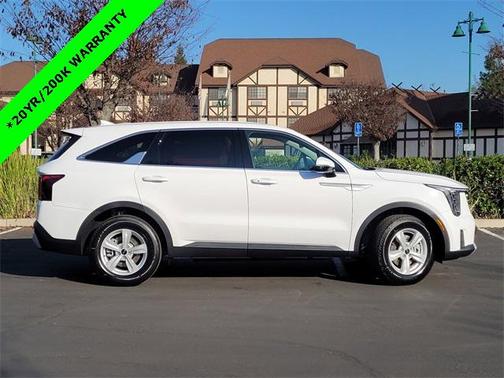 2026 Kia Sorento LX