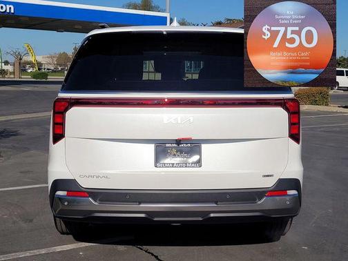Snow White Pearl 2026 Kia Carnival Hybrid SX