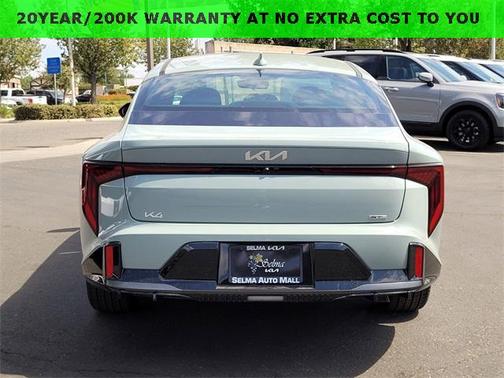 2025 Kia K4 GT-Line