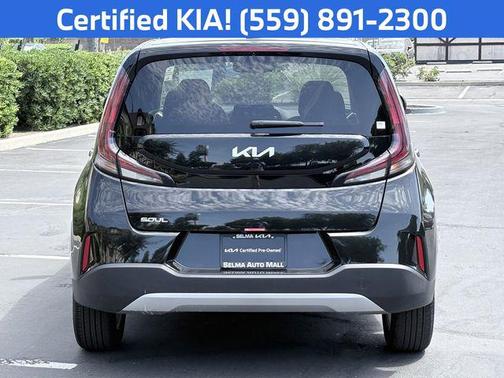 Fusion Black 2025 Kia Soul LX