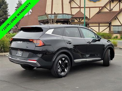 2026 Kia Sportage LX