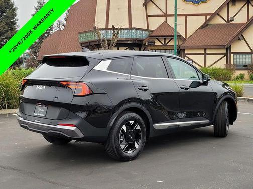 2026 Kia Sportage LX