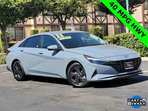 2023 Hyundai ELANTRA SEL