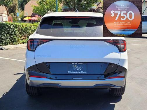 Glacial White Pearl 2026 Kia Sportage SX-Prestige