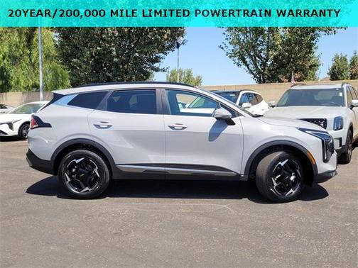 2026 Kia Sportage Hybrid EX