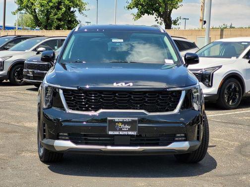 Aurora Black Pearl 2026 Kia Sorento Hybrid EX