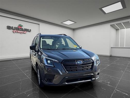 2023 Subaru Forester Base