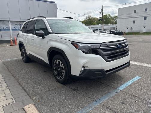 Crystal White Pearl 2026 Subaru Forester Premium