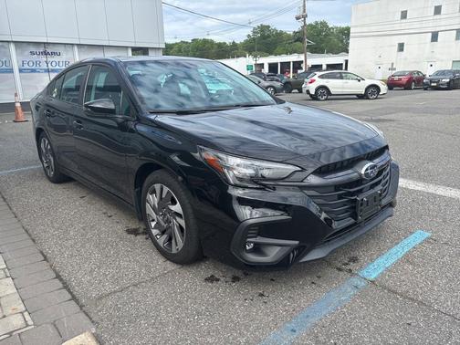 Crystal Black Silica 2024 Subaru Legacy Limited