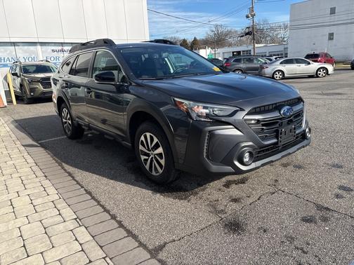 2023 Subaru Outback Premium