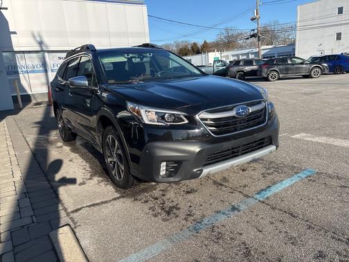 2021 Subaru Outback Touring