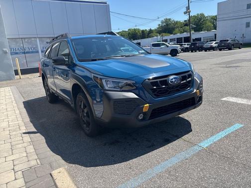 Geyser Blue 2024 Subaru Outback Wilderness