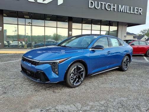 2025 Kia K4 GT-Line
