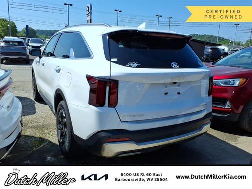 Glacial White Pearl 2025 Kia Sorento S
