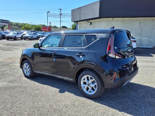 2025 Kia Soul S