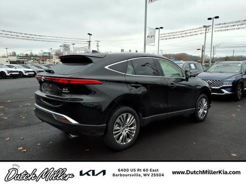 2022 Toyota Venza XLE