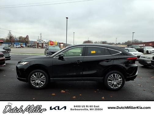 2022 Toyota Venza XLE