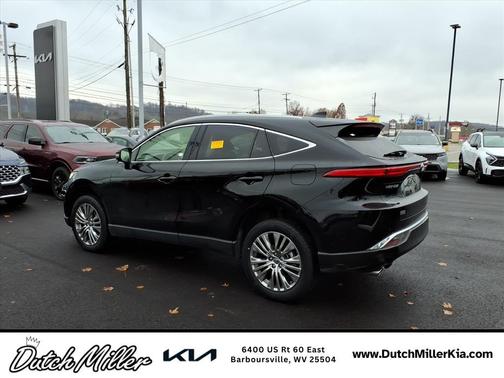 2022 Toyota Venza XLE