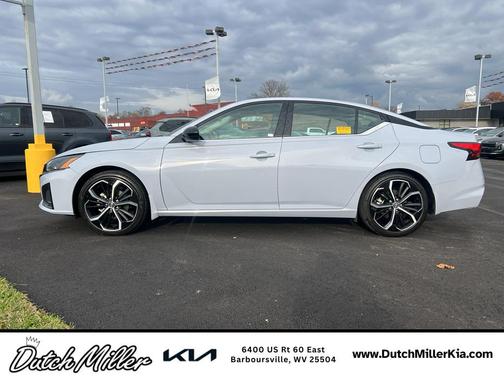 2024 Nissan Altima SR FWD