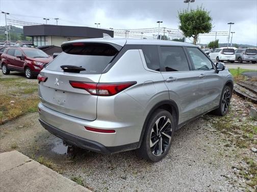 2022 Mitsubishi Outlander ES 2.5 S-AWC