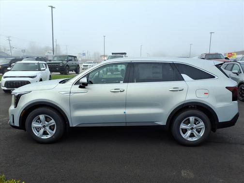 2026 Kia Sorento LX