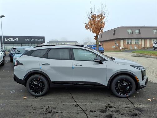 2026 Kia Sportage Hybrid EX