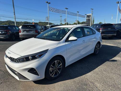 2024 Kia Forte LXS