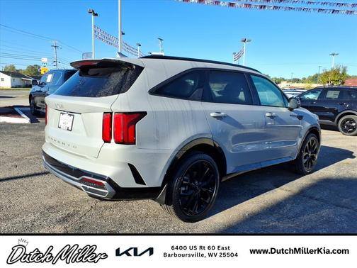 2022 Kia Sorento SX