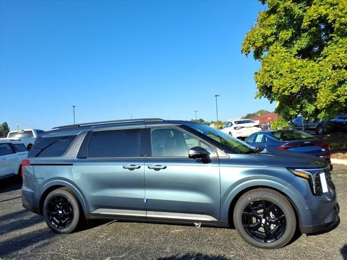 2026 Kia Carnival SX