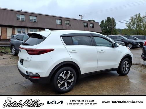 2022 Kia Sportage LX