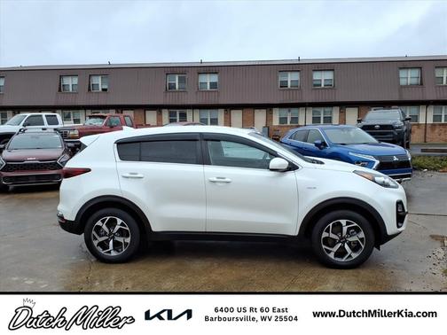 2022 Kia Sportage LX