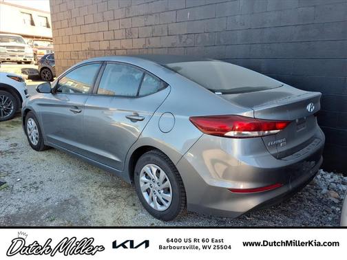 2018 Hyundai ELANTRA SE