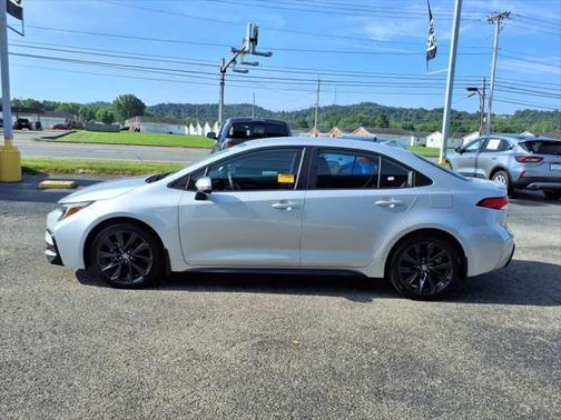 2023 Toyota Corolla SE