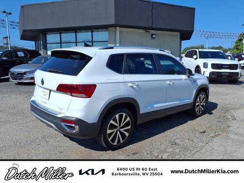 2022 Volkswagen Taos 1.5T SE