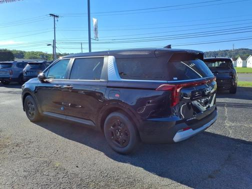 2026 Kia Carnival LX