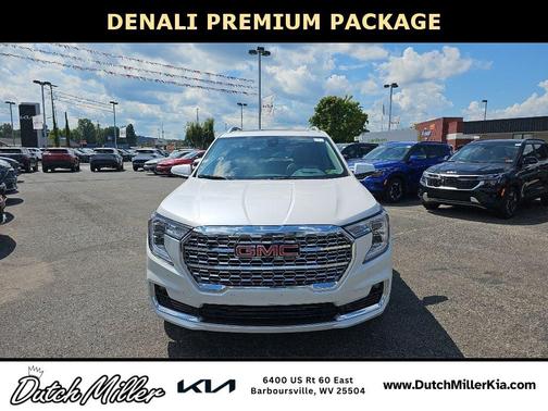 2023 GMC Terrain Denali