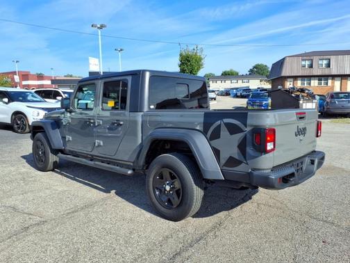 2020 Jeep Gladiator Sport S