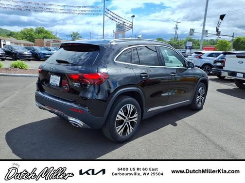 Night Black 2025 Mercedes-Benz GLA 250 4MATIC