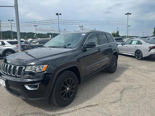2022 Jeep Grand Cherokee Laredo