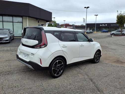 2023 Kia Soul EX