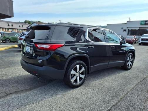 2020 Chevrolet Traverse LT Leather