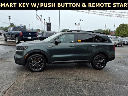 2022 Kia Sorento SX