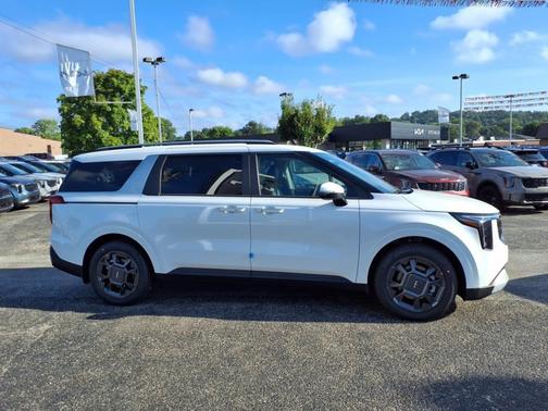 2026 Kia Carnival Hybrid EX