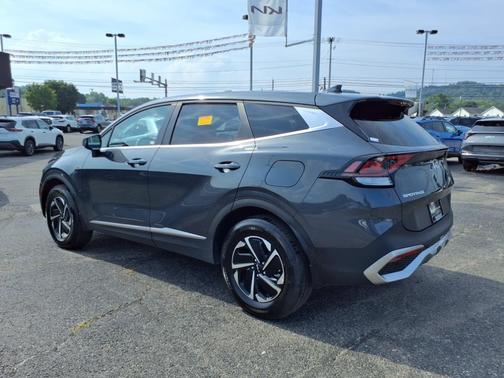 2025 Kia Sportage Hybrid LX