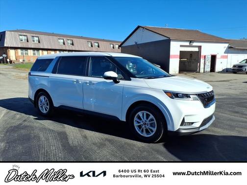 2023 Kia Carnival LX