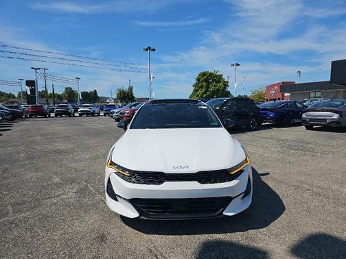 2023 Kia K5 GT-Line