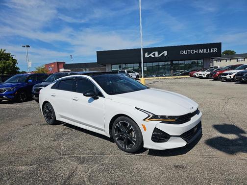 2023 Kia K5 GT-Line