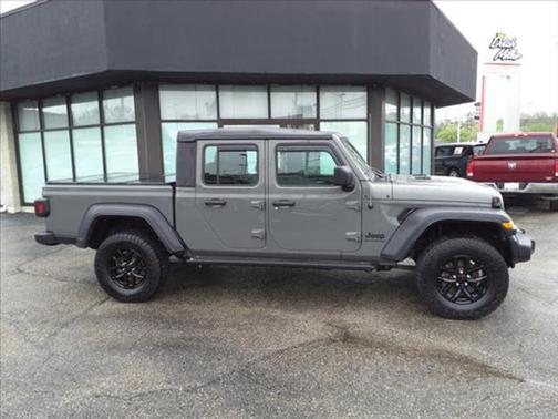 2020 Jeep Gladiator Sport