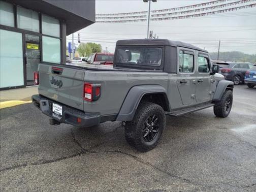2020 Jeep Gladiator Sport