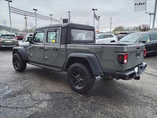 2020 Jeep Gladiator Sport